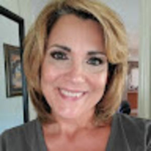 Meet your Posher, Maria leos